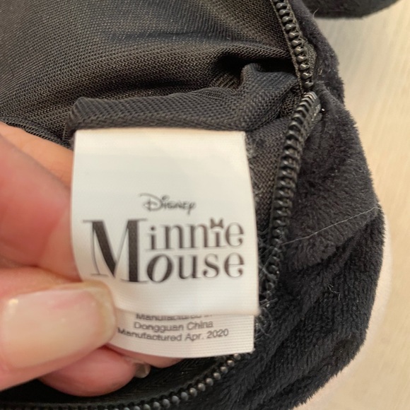 Disney, Minnie Mouse Crossbody Girls Purse - Picture 6 of 11